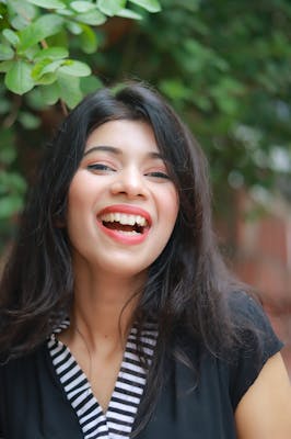 Manon, 28