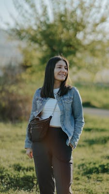 Camille, 26
