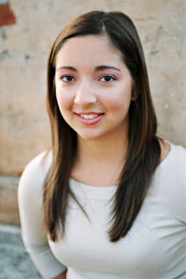 Mathilde, 26