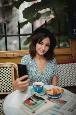 Alice, 31